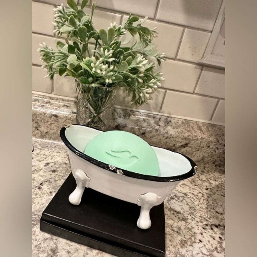 Enamel Soap Dish